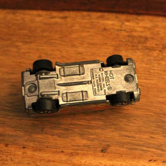 1974 Hot Wheels Super Van Chrome Red Yellow Flames Diecast Hong Kong - Picture 7 of 9